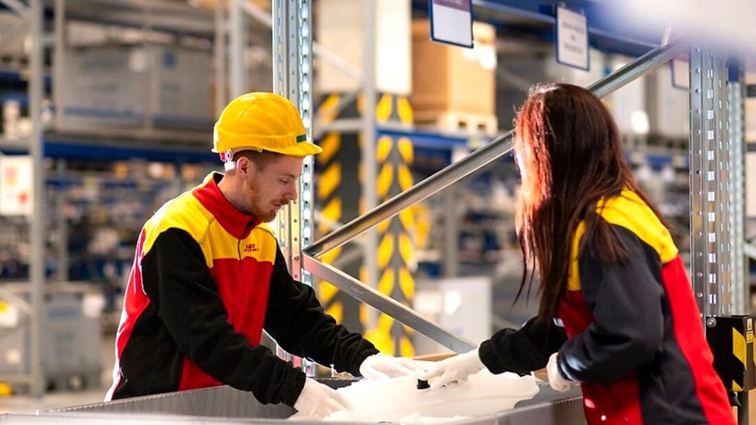 DHL